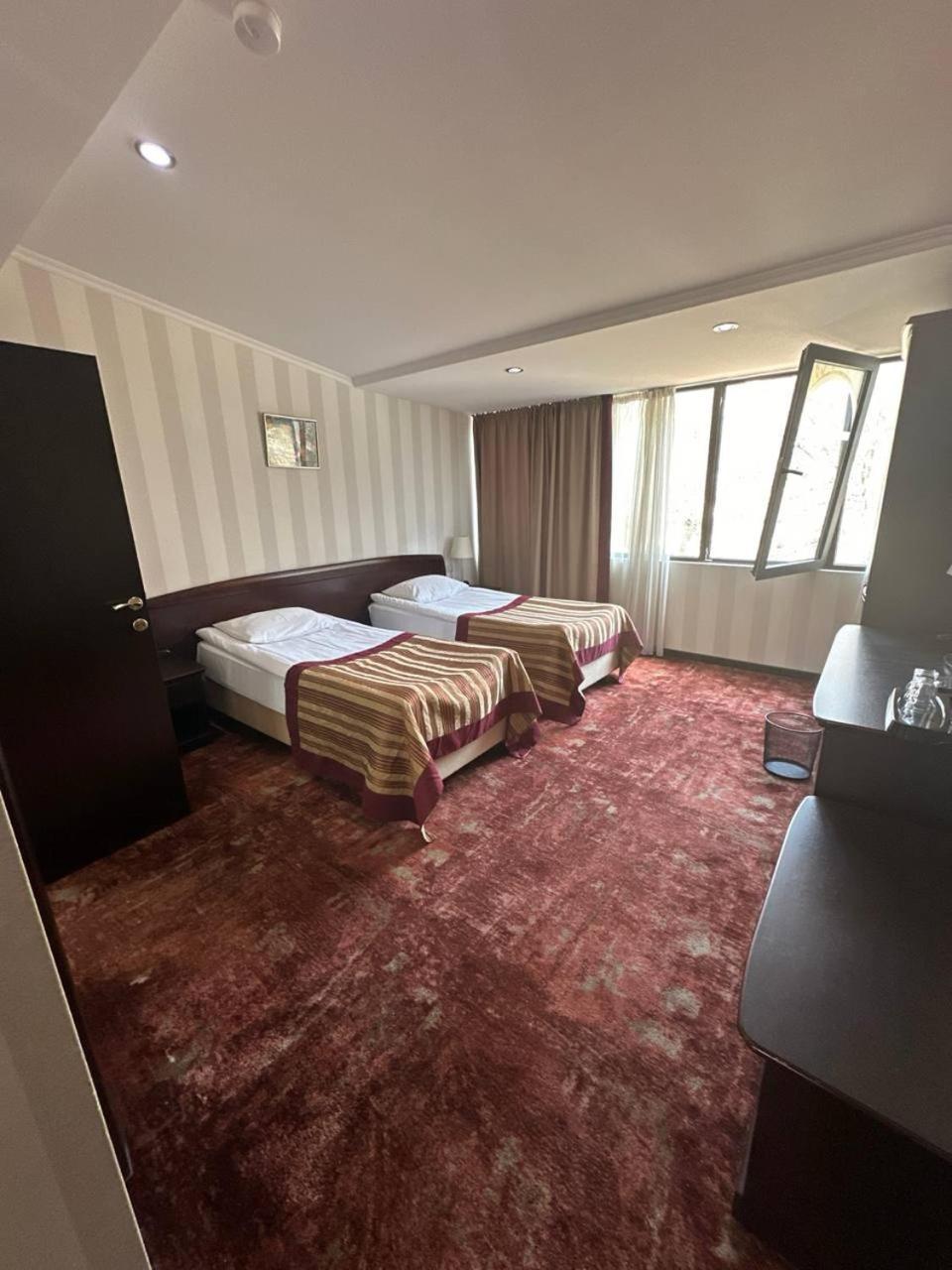 Hotel Rike Park Tbiliszi Kültér fotó